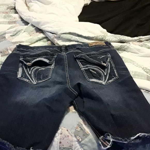 Shorts - Picture 2 of 2